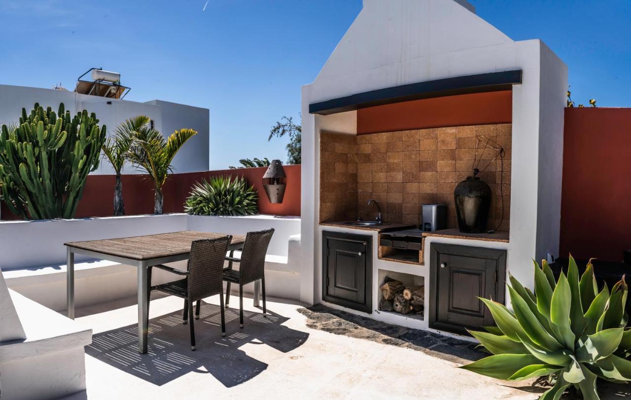 Villa Canis Tias Exterior photo